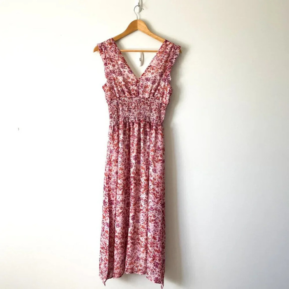 Banana Republic Smocked Maxi Dress in Pink Floral Size 4 - Picture 5 of 8